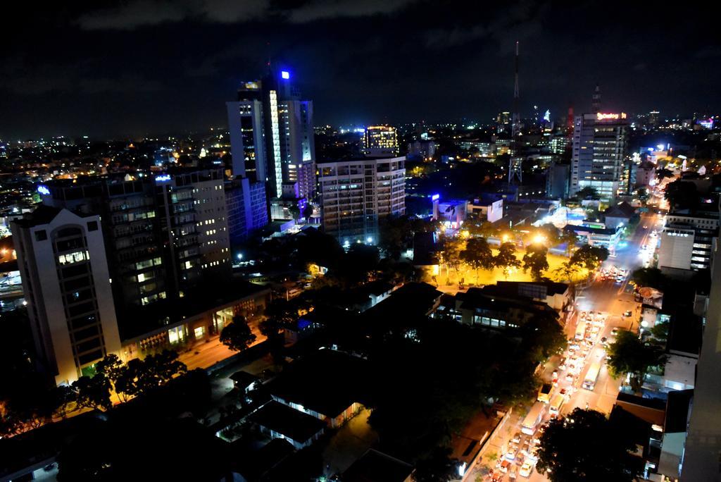 Skylounge Apartment 2 Kolombo Bagian luar foto